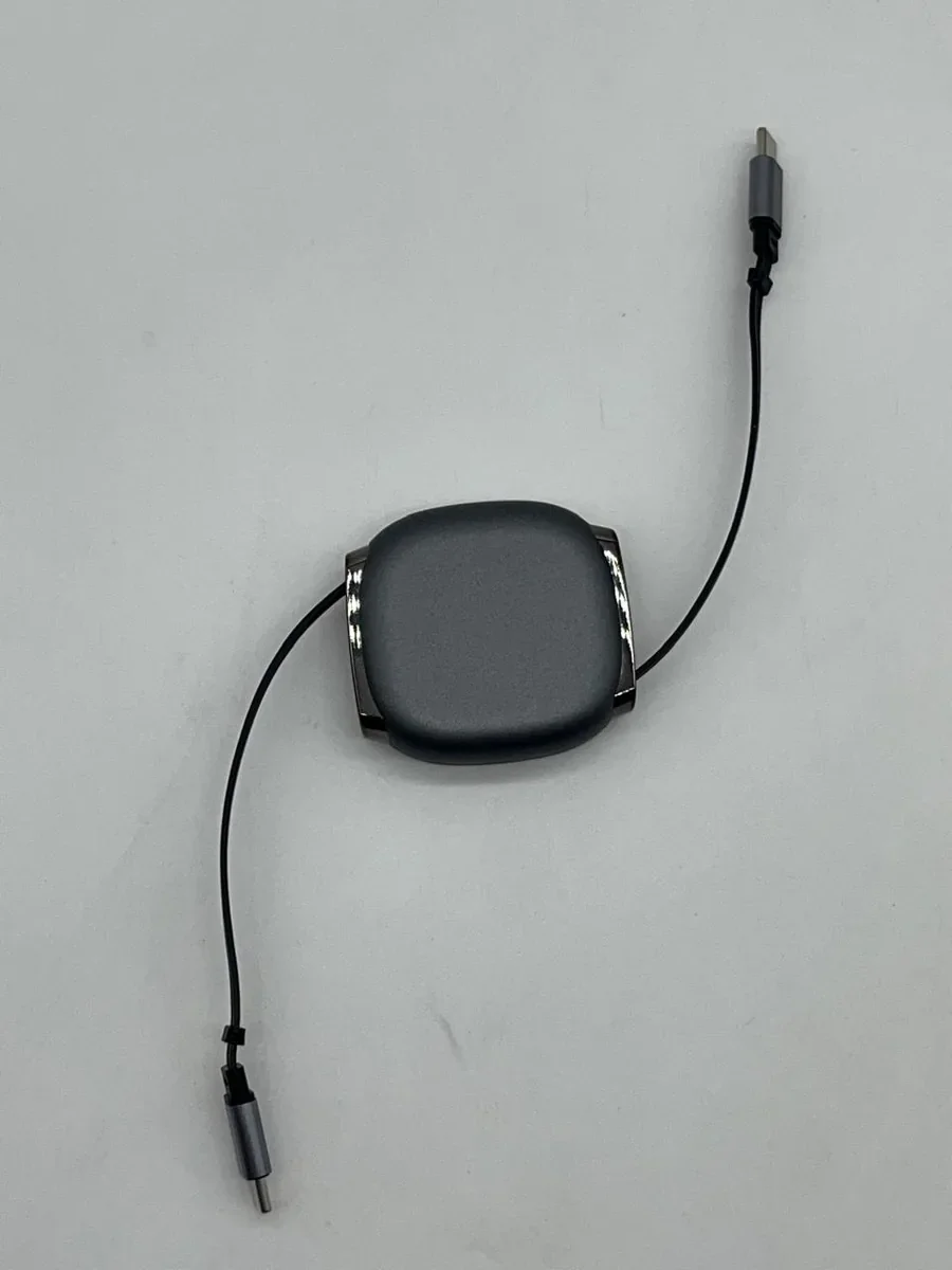 Cable Retractable 65w Couleur Gris Noir — KT-7E87C1A6