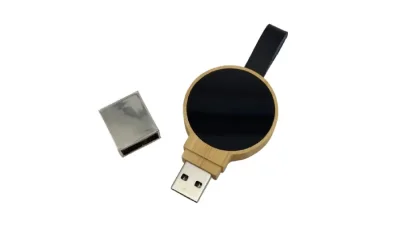 USB drive — KT-8E8FCFA2
